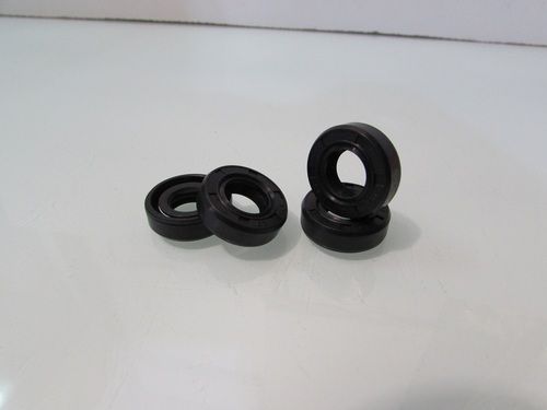 Сальник 12*18*5