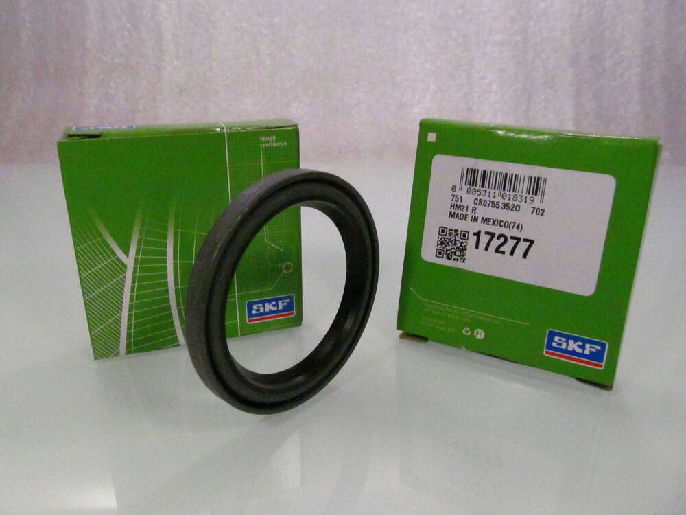 Сальник 44,45x60,3x6,35 HM21 R 17277 SKF